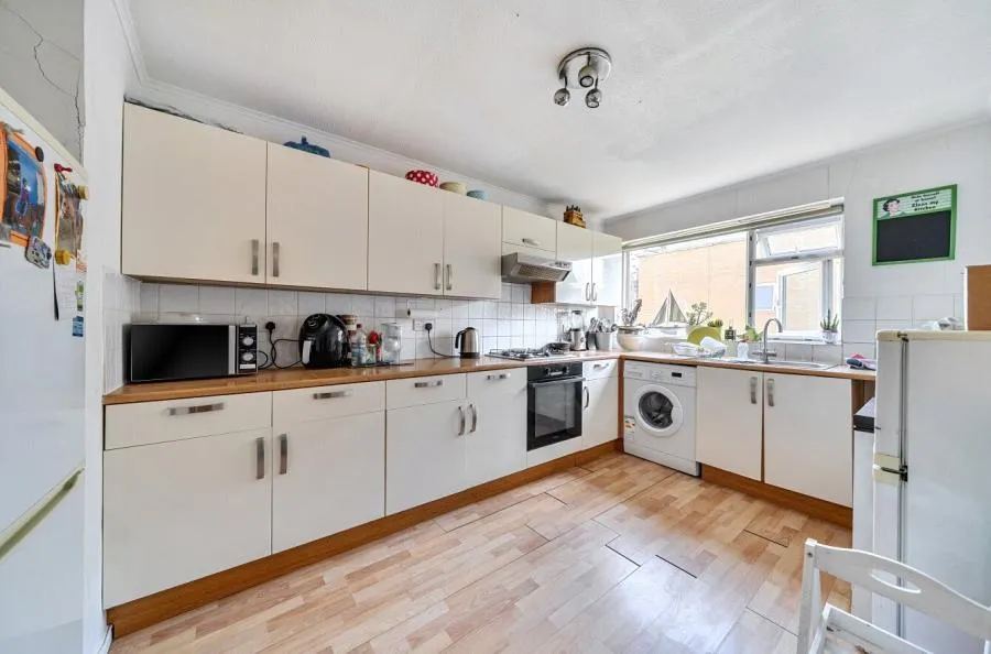 Woodcote Road, Wallington, SM6, photo 10
