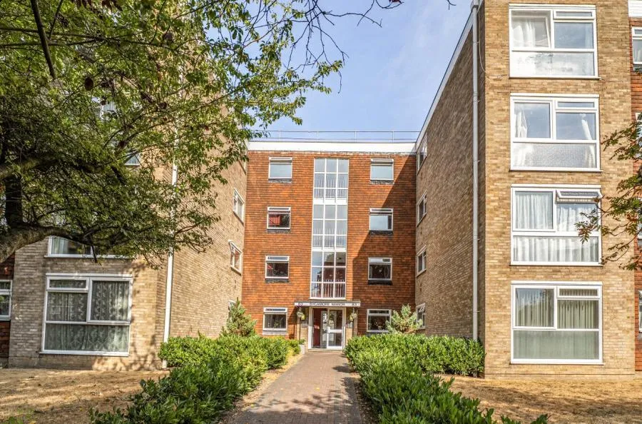 Woodcote Road, Wallington, SM6, photo 4