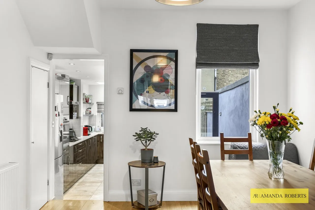 Salop Road, London, photo 6
