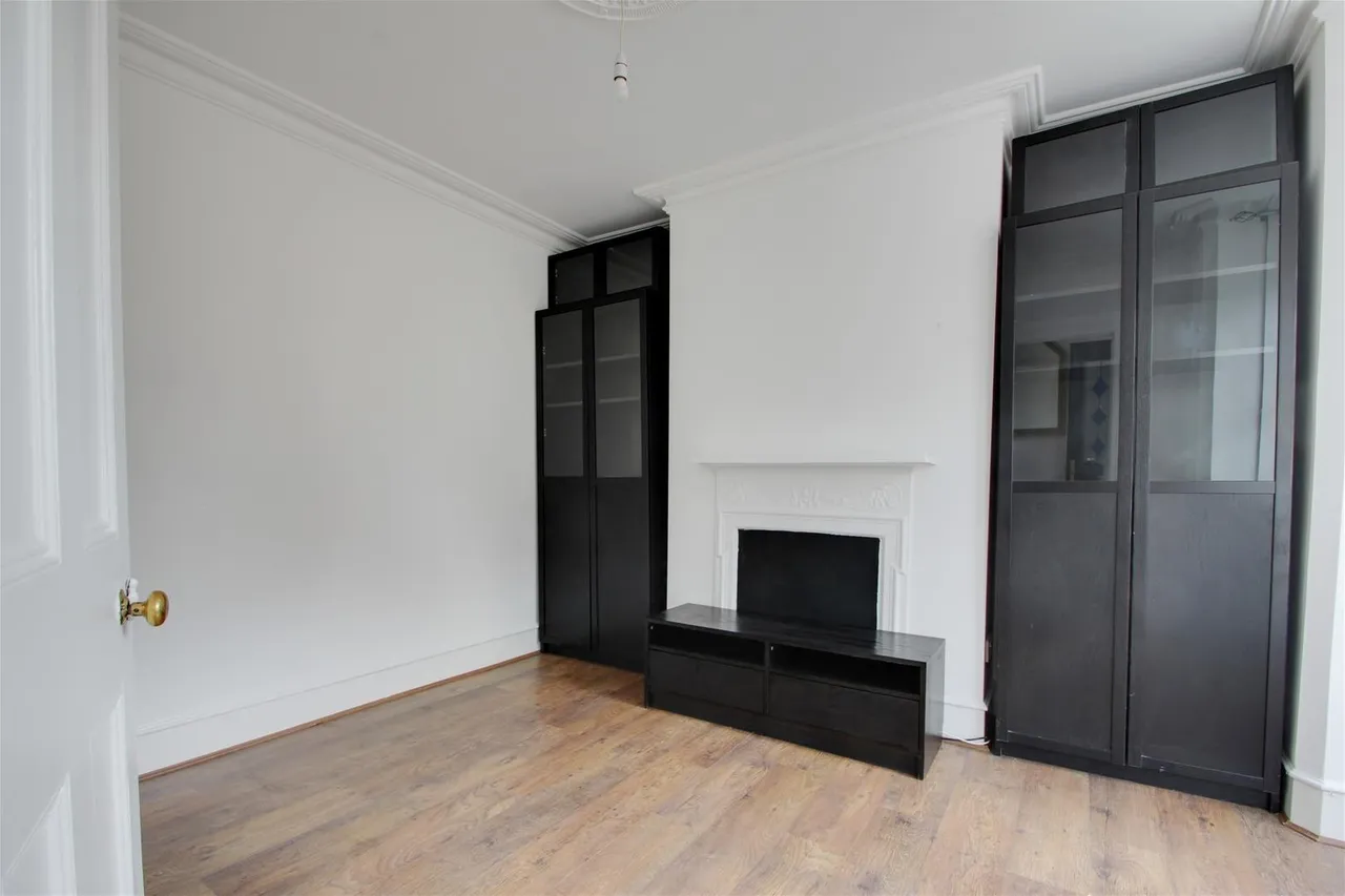 Oakdene Road, Redhill, photo 5