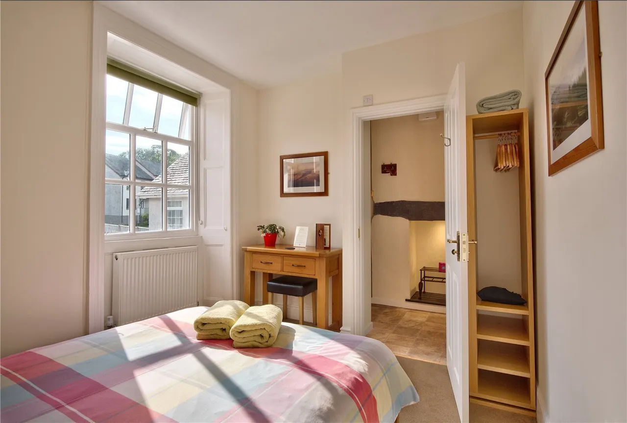 High Street, Llanberis, LL55, photo 9