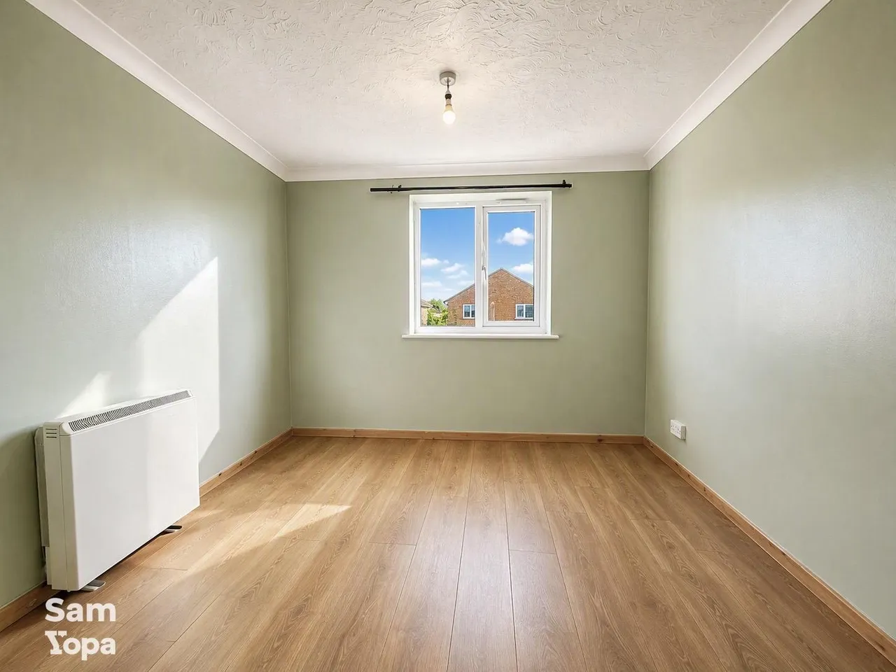 Main Road, Harwich, CO12, photo 8