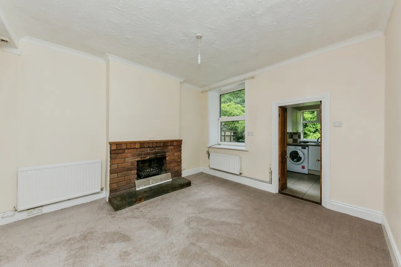 Wellington Road, Bollington, Macclesfield, Cheshire, SK10, photo 5