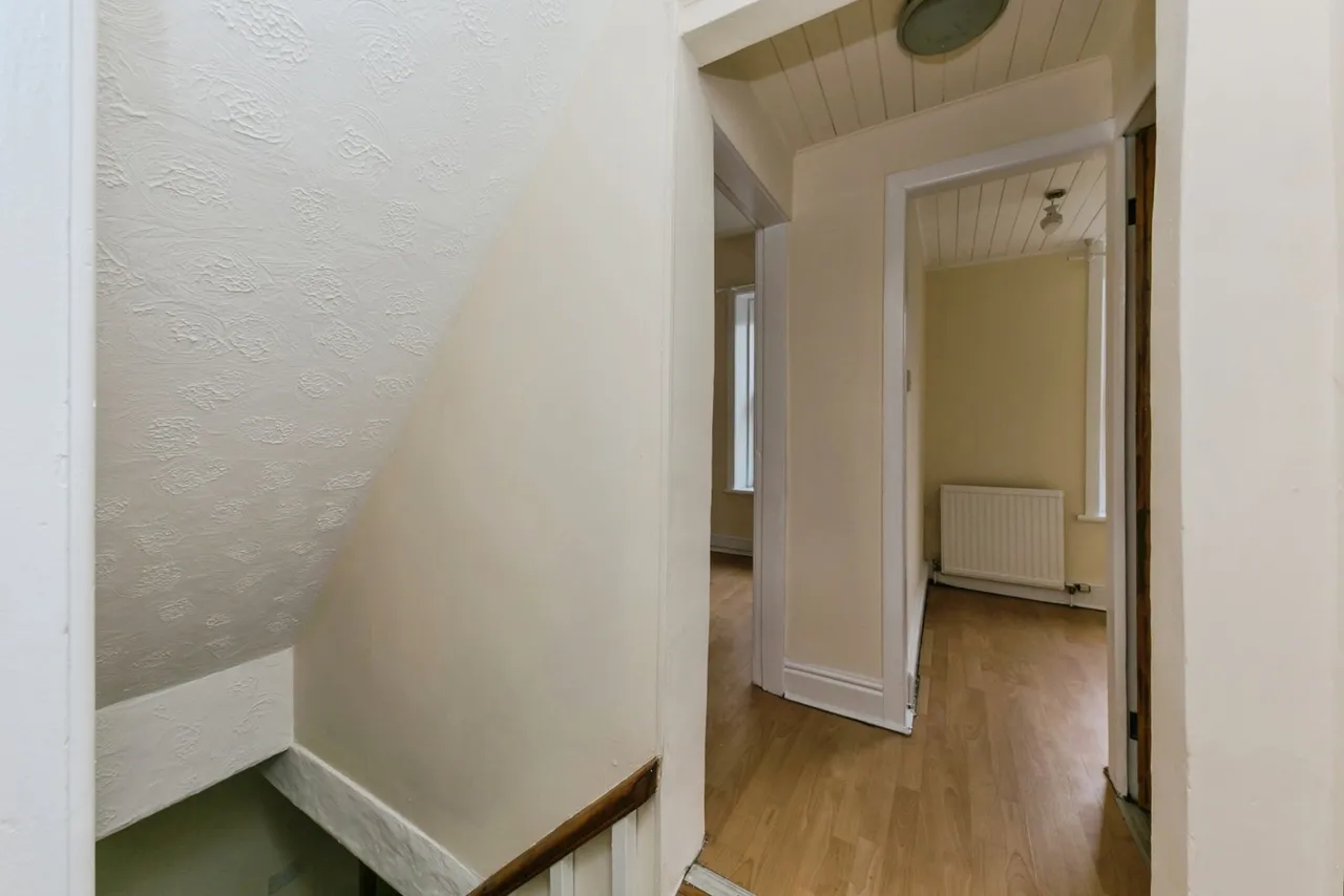 Wellington Road, Bollington, Macclesfield, Cheshire, SK10, photo 13