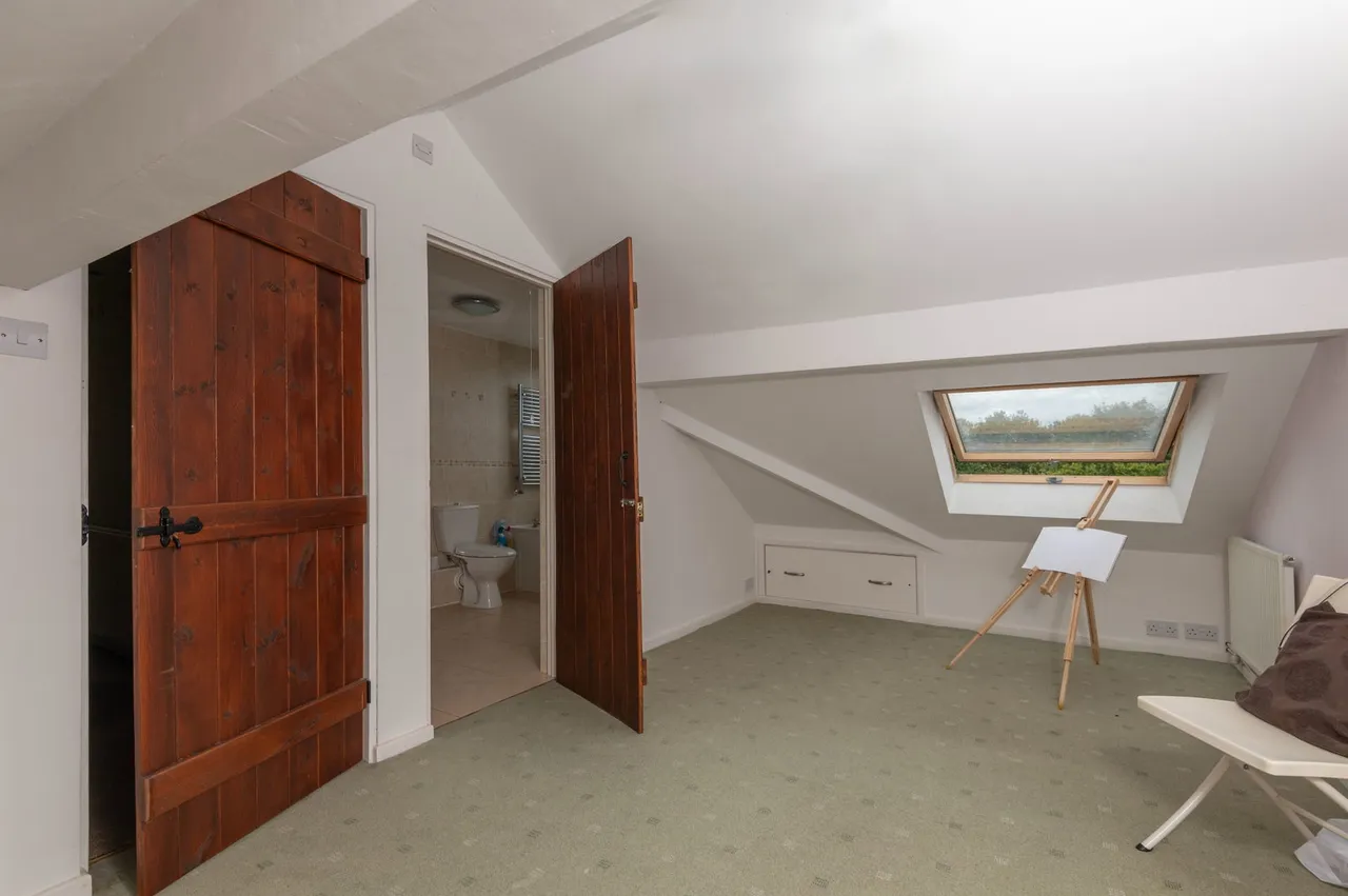 Cross Valley Drive, Leeds, LS15, photo 14