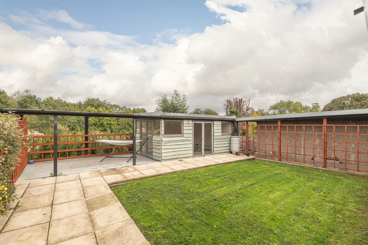 Cross Valley Drive, Leeds, LS15, photo 4