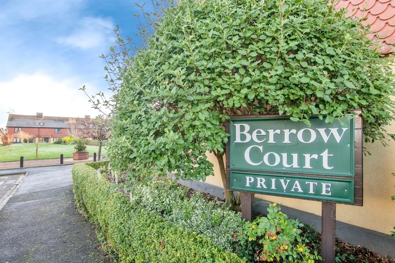 Berrow Court, Upton-Upon-Severn, WR8, photo 3