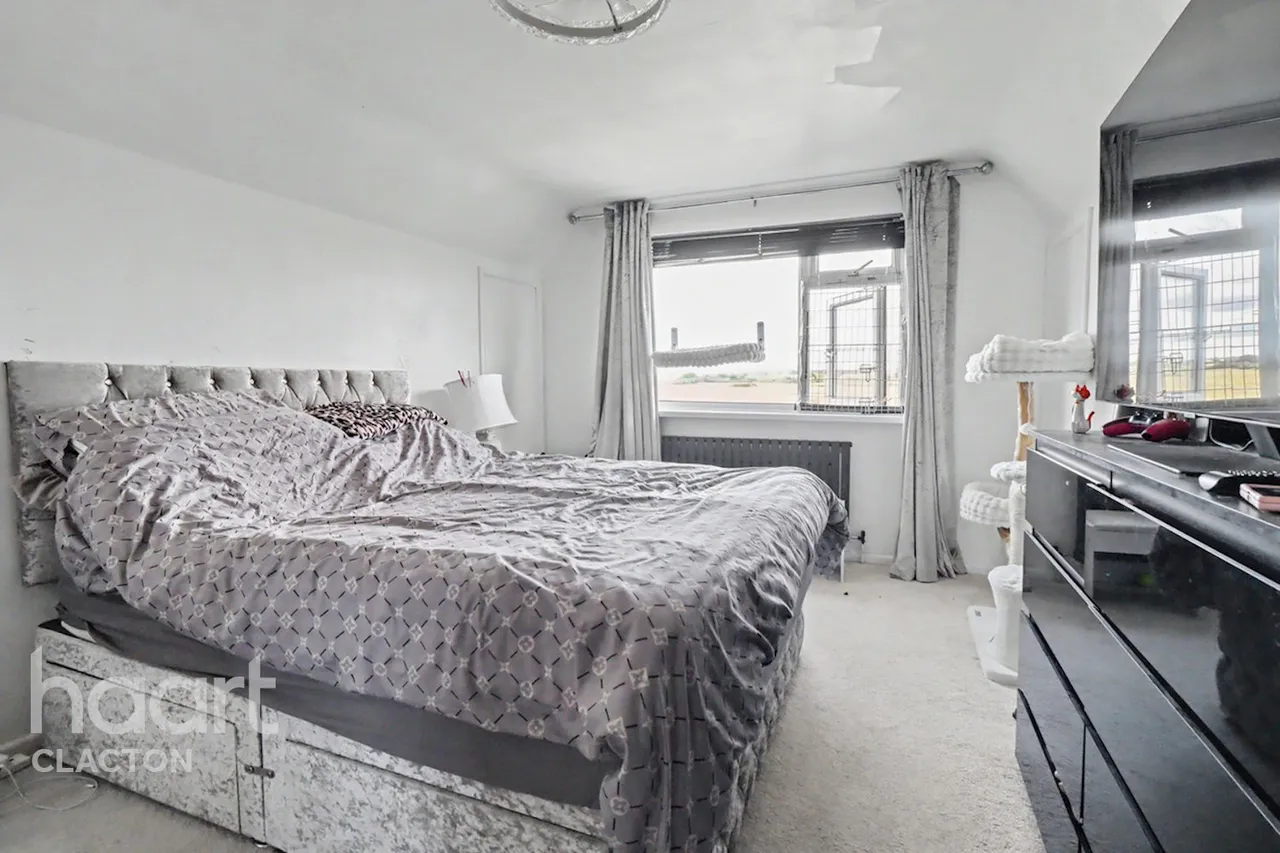 Meadow Way, Clacton-On-Sea, CO15, photo 12