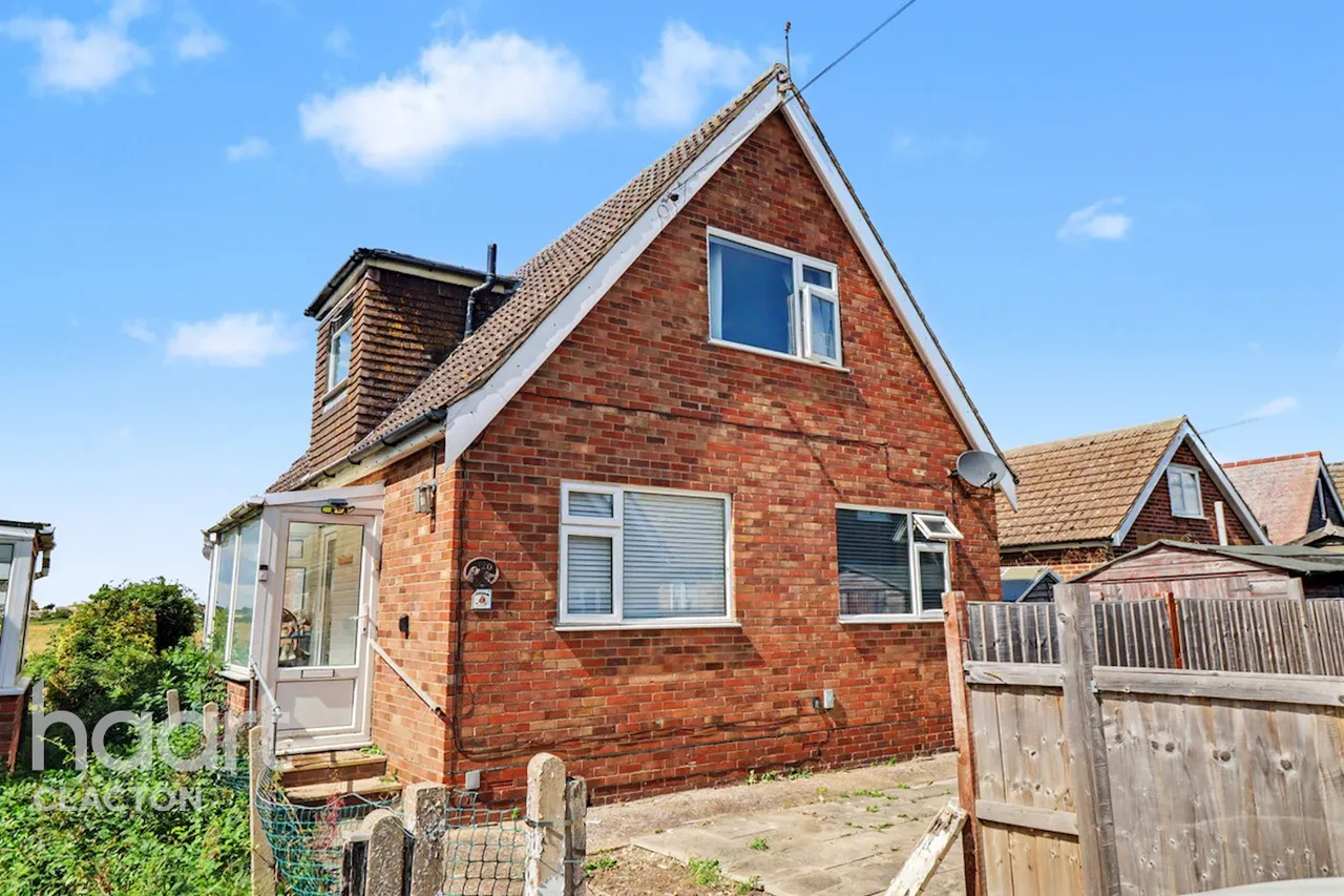 Meadow Way, Clacton-On-Sea, CO15, photo 14