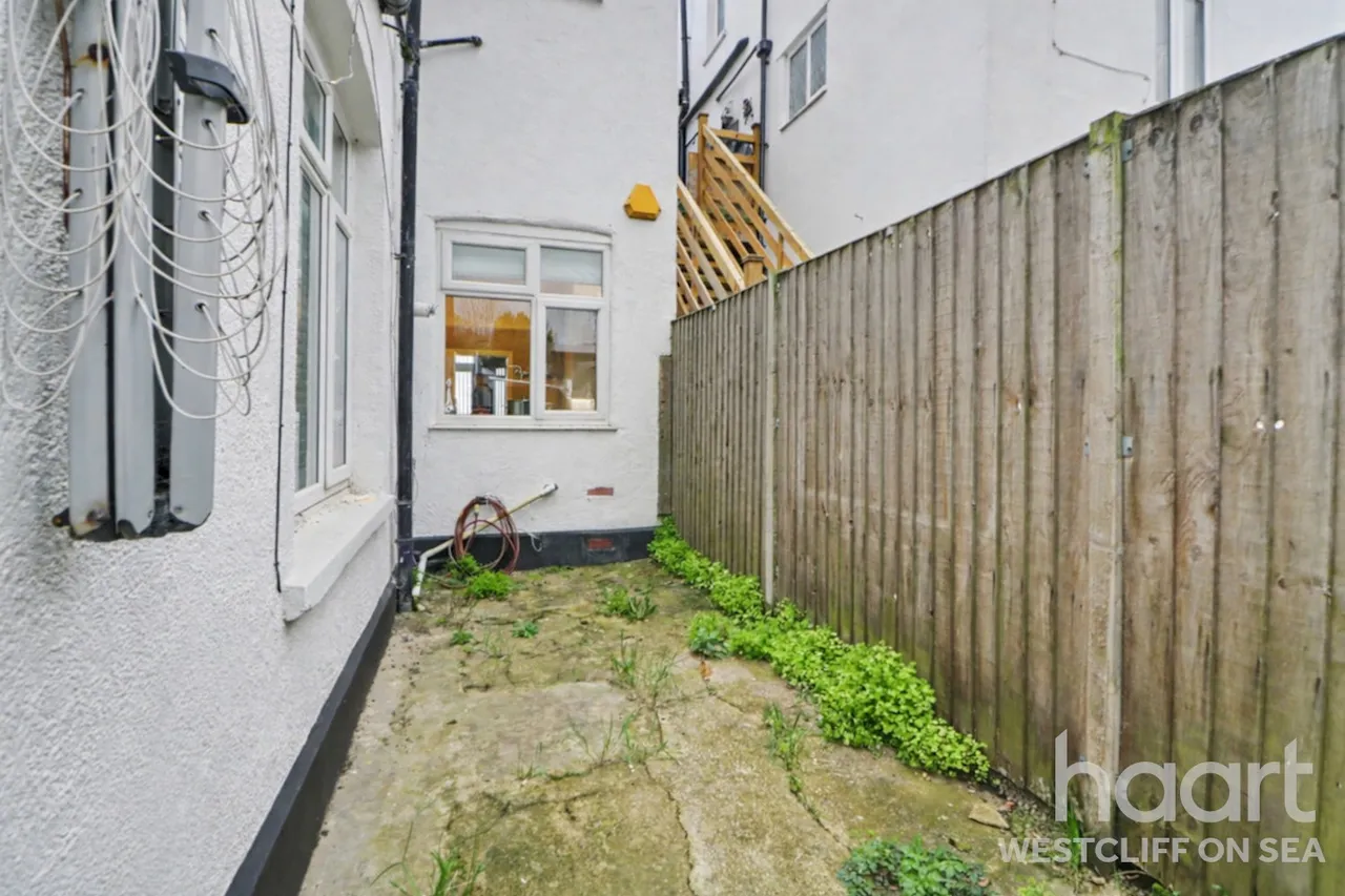 Clifton Drive, Westcliff-On-Sea, SS0, photo 9