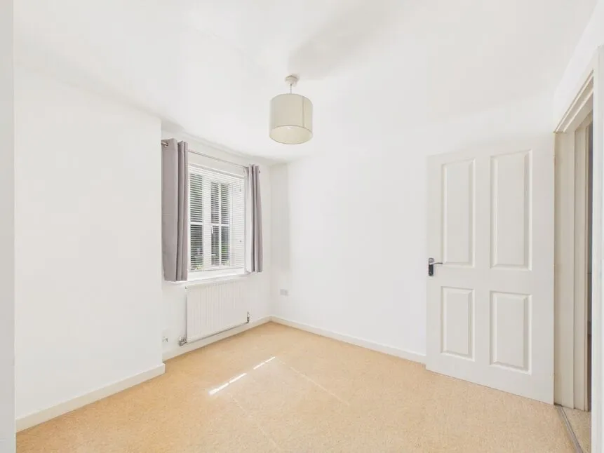 Campbell Road, Hawkinge, CT18, photo 13