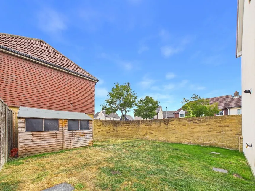 Campbell Road, Hawkinge, CT18, photo 2