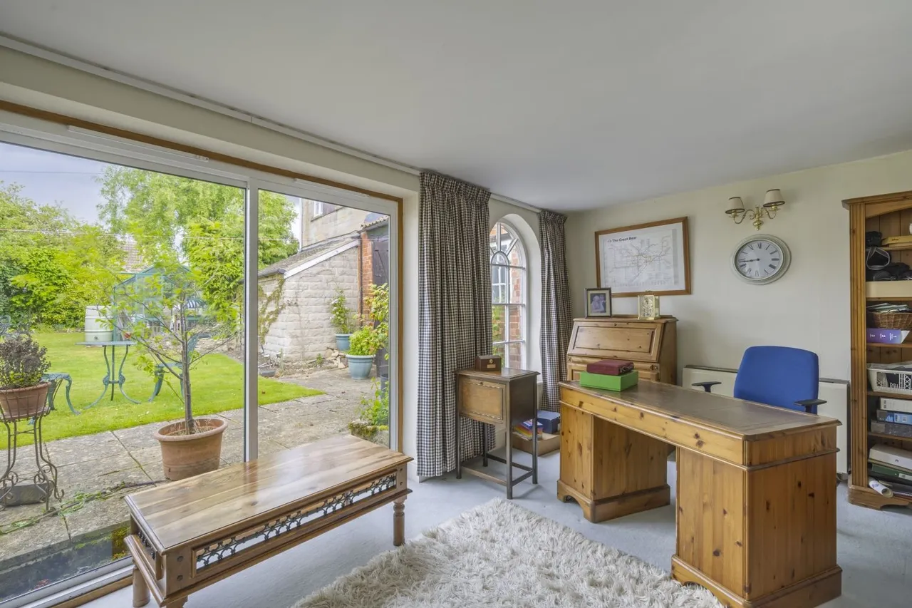 Meadow View, Langet, GL7, photo 13