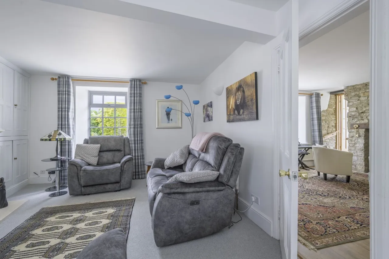 Meadow View, Langet, GL7, photo 6
