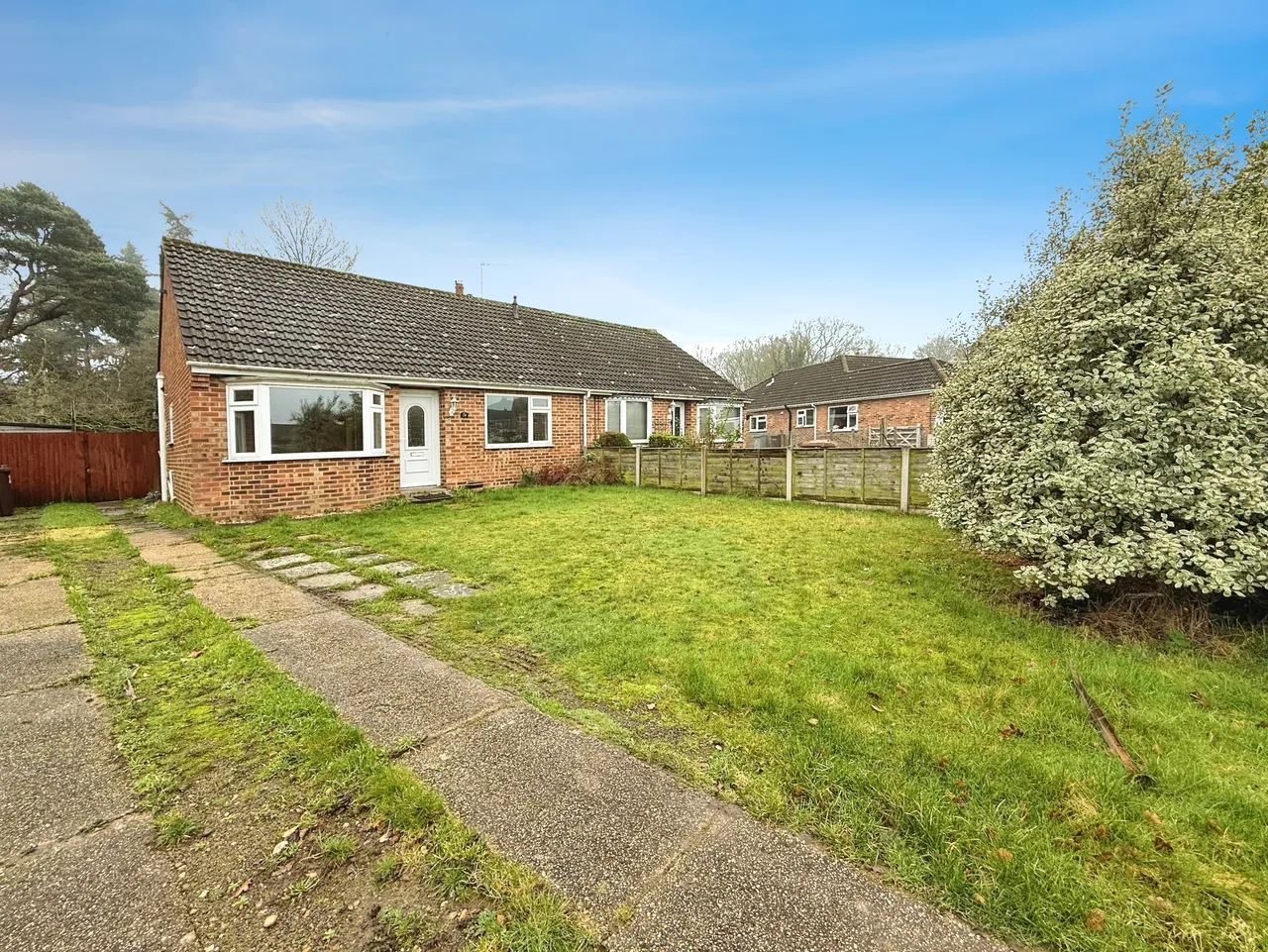 2 bed house to rent, Laurel Road, NR7