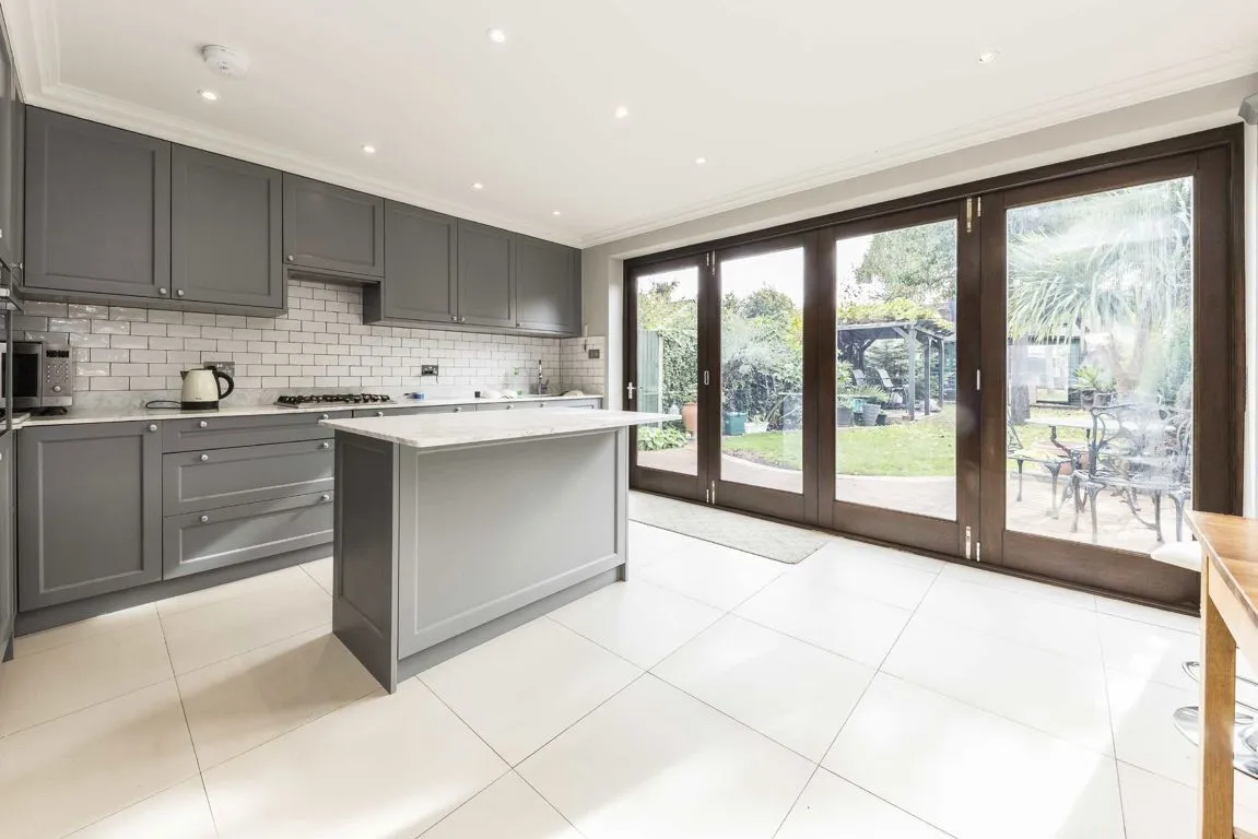 Murray Terrace, W5, photo 3