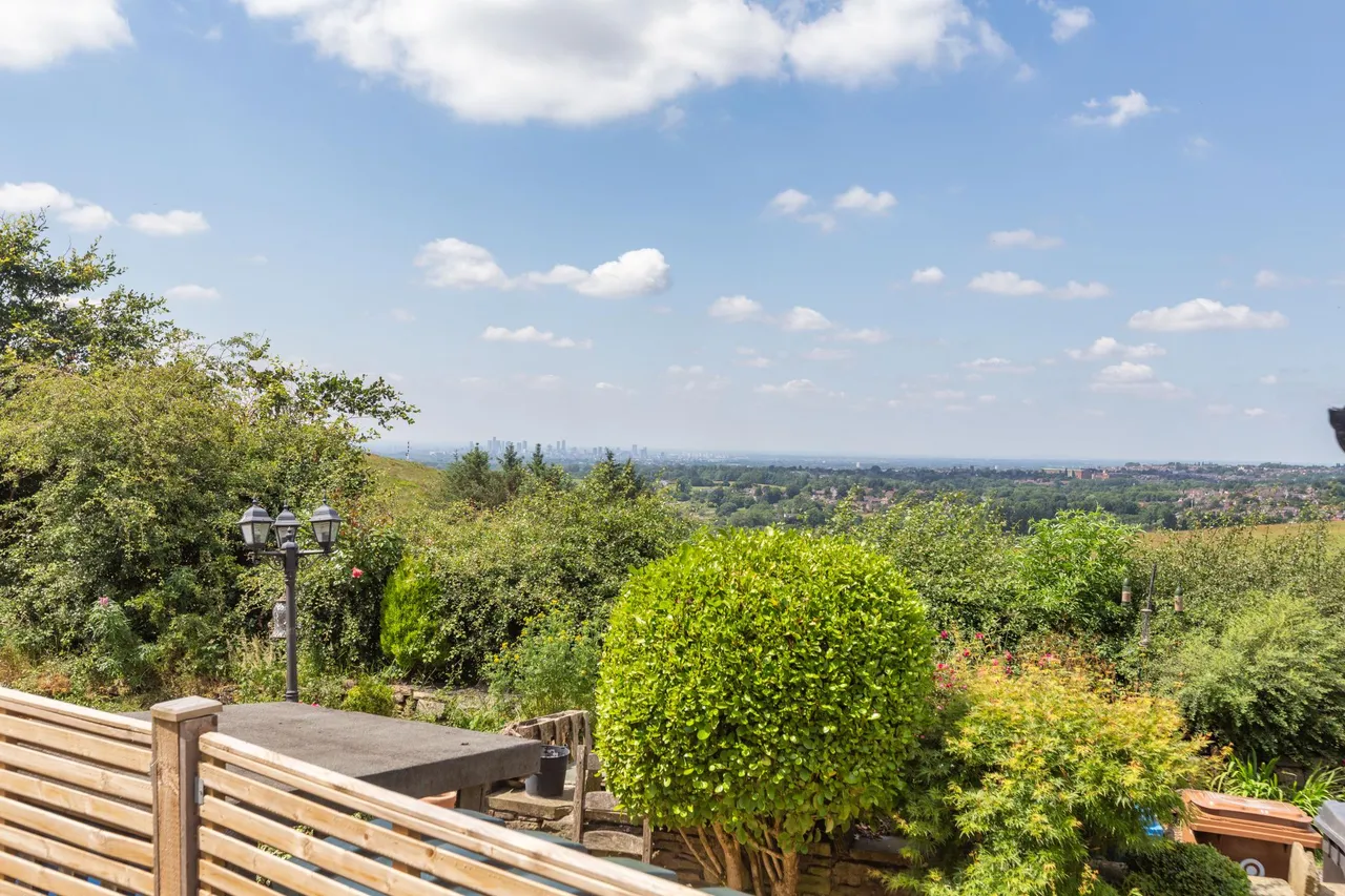 Lane Head Road, Lees, OL4, photo 16