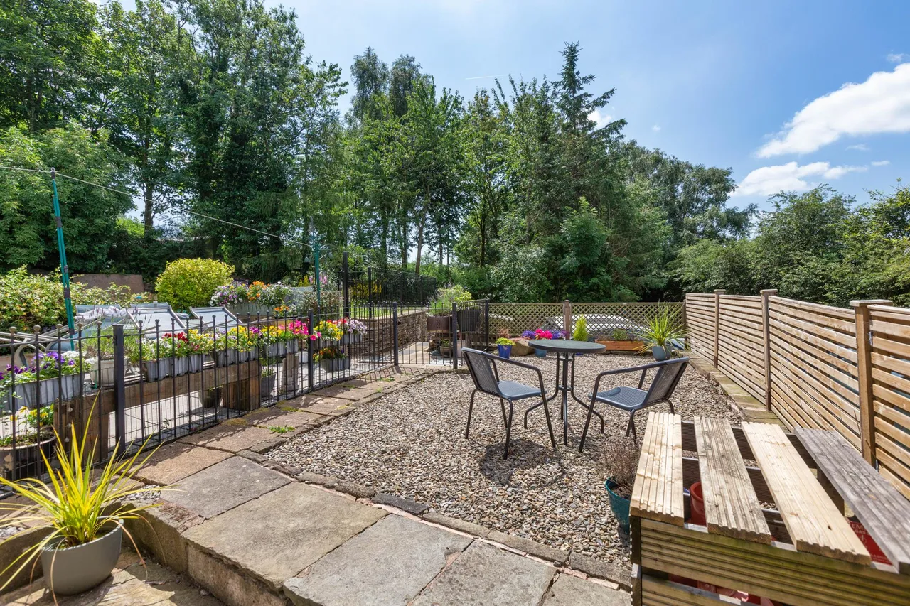 Lane Head Road, Lees, OL4, photo 14