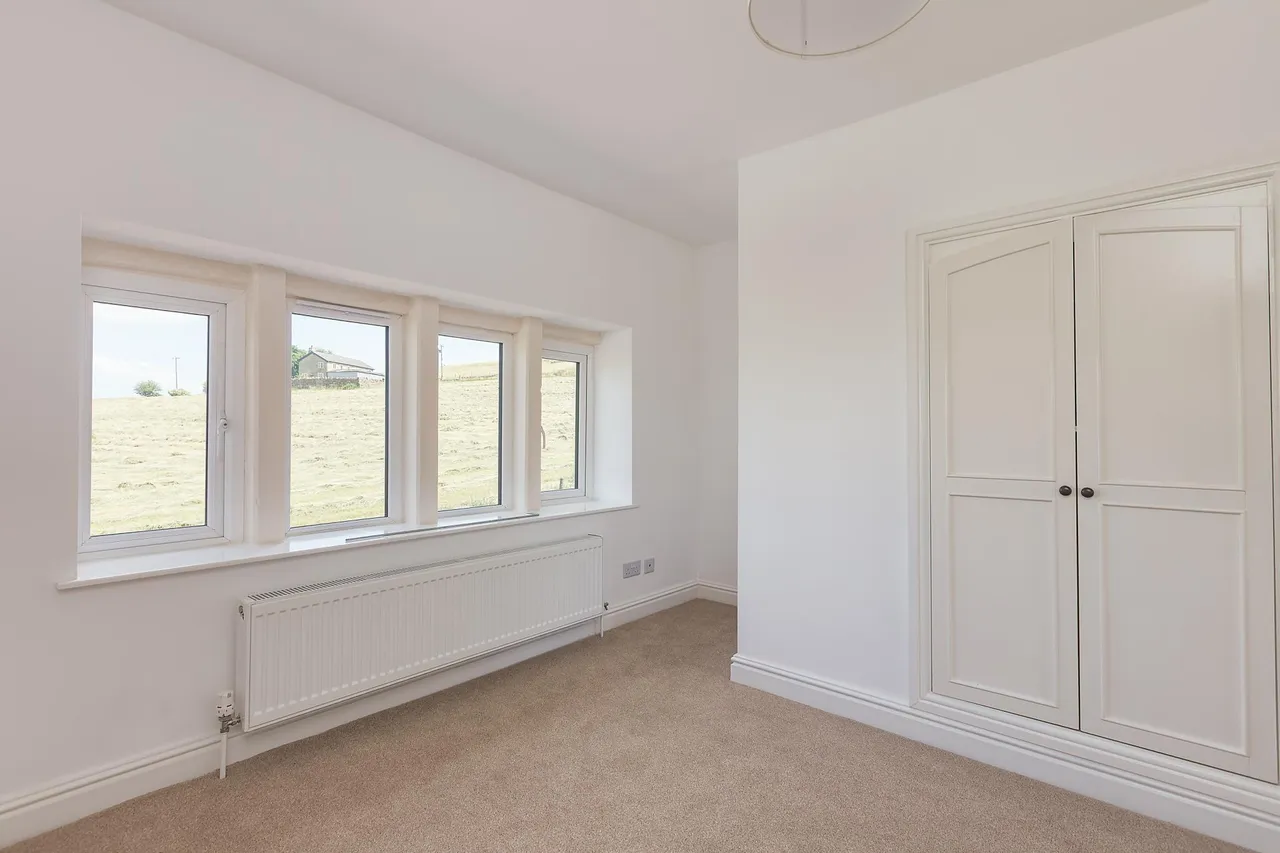 Lane Head Road, Lees, OL4, photo 10