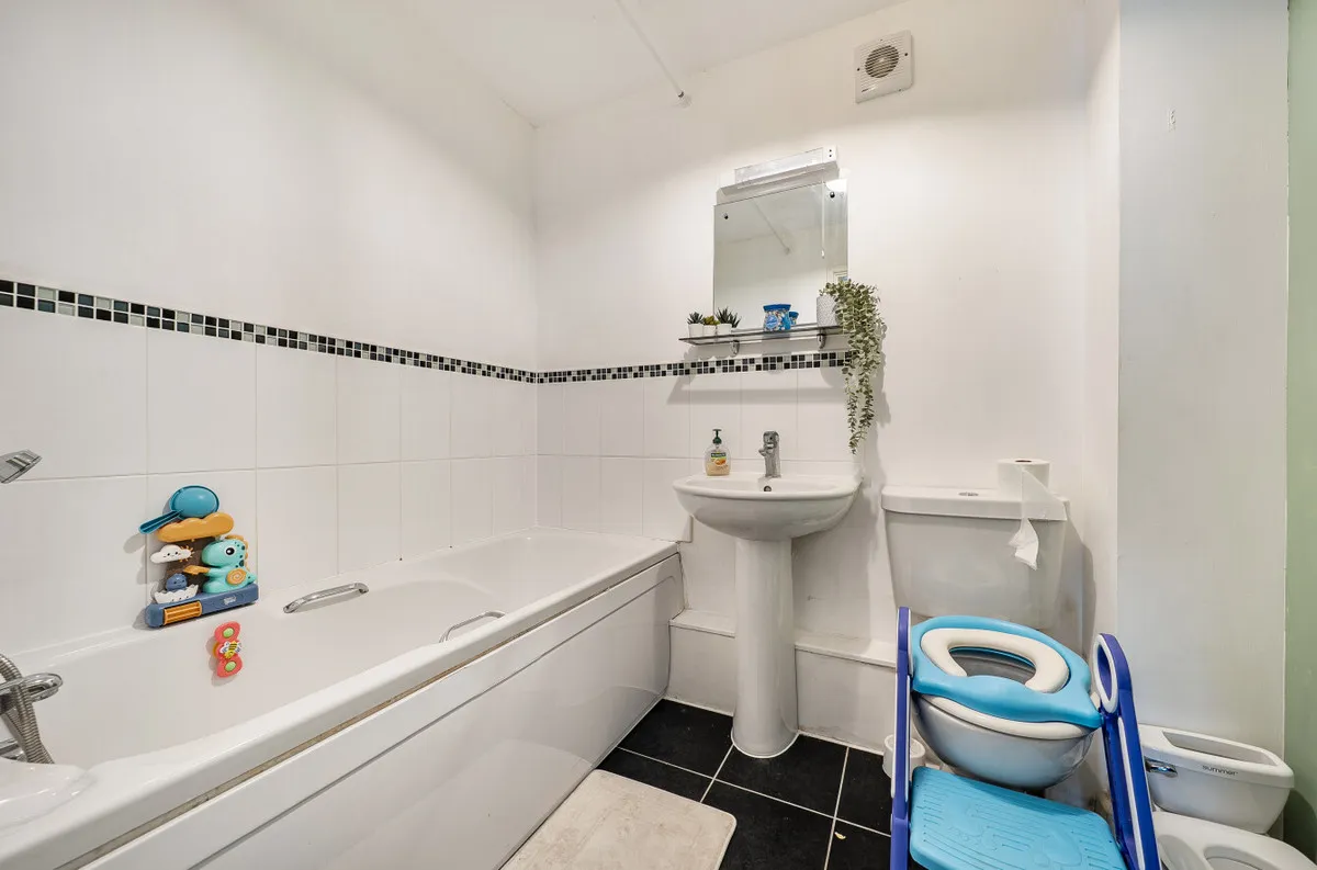 Pulborough, RH20 1FL, photo 7