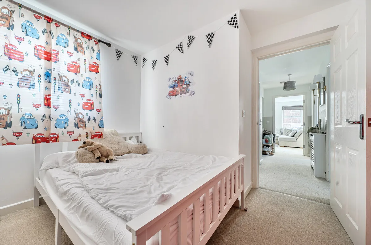 Pulborough, RH20 1FL, photo 6