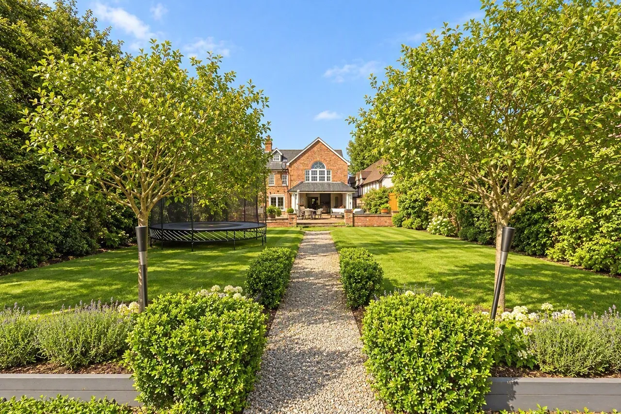 Ramillies Avenue, Cheadle Hulme, SK8, photo 2