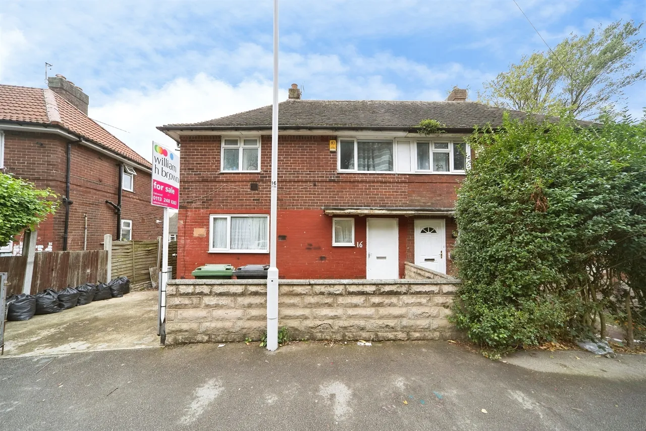 3 bed house for sale, St. Wilfrids Circus, Leeds, LS8