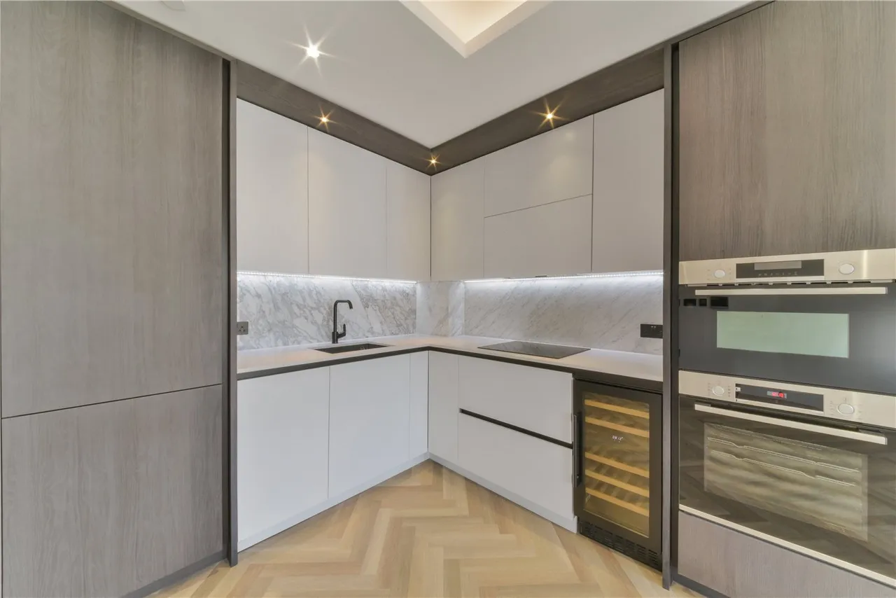 Brigade Court, London, SE1, photo 4