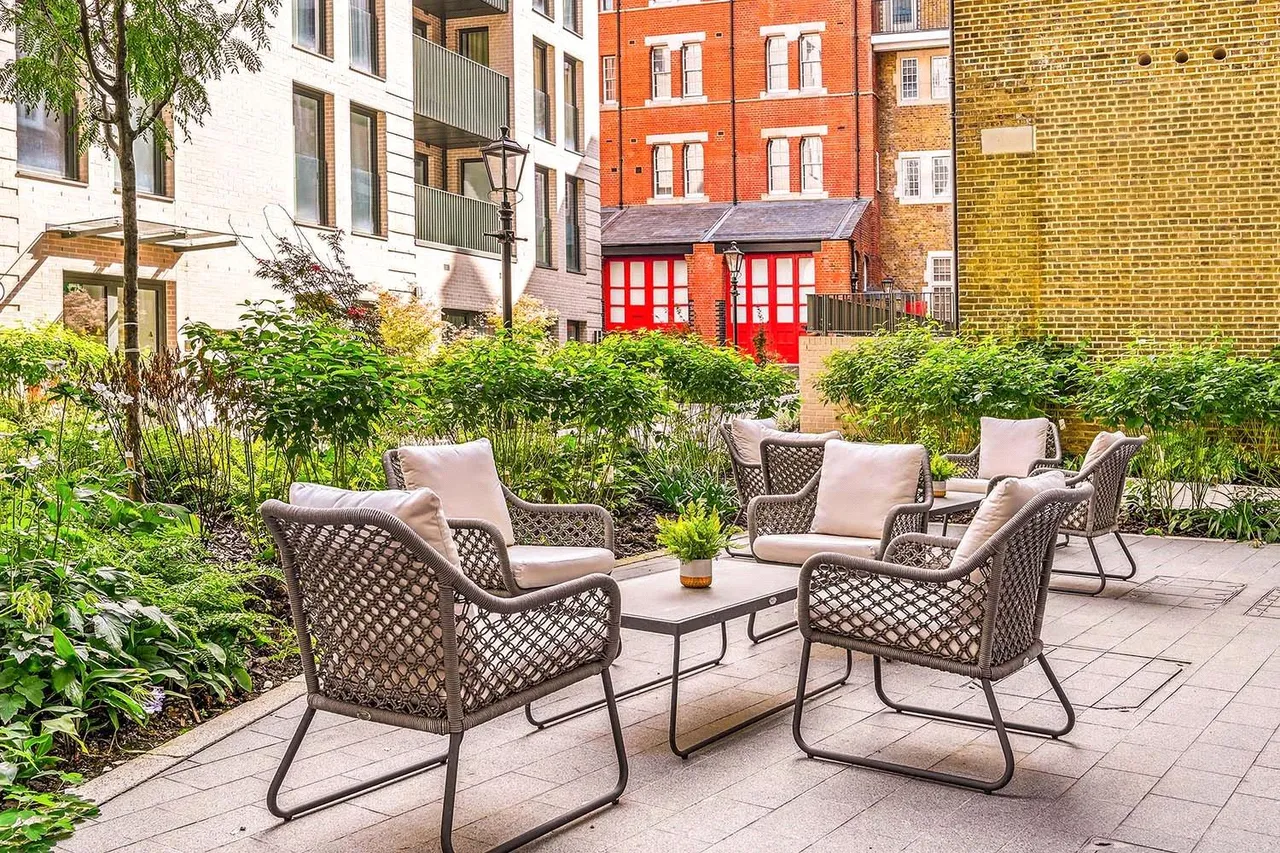 Brigade Court, London, SE1, photo 15