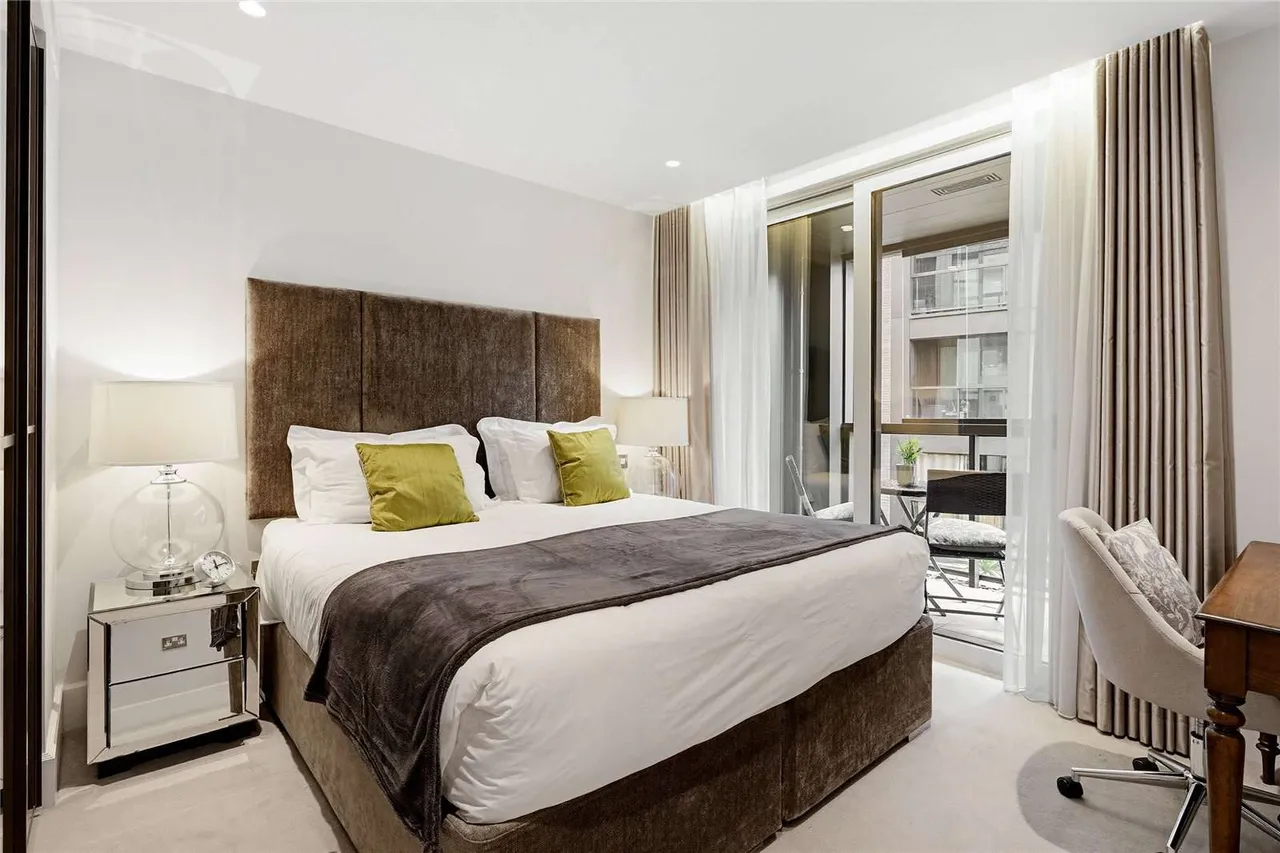 Great Peter Street, London, SW1P, photo 7