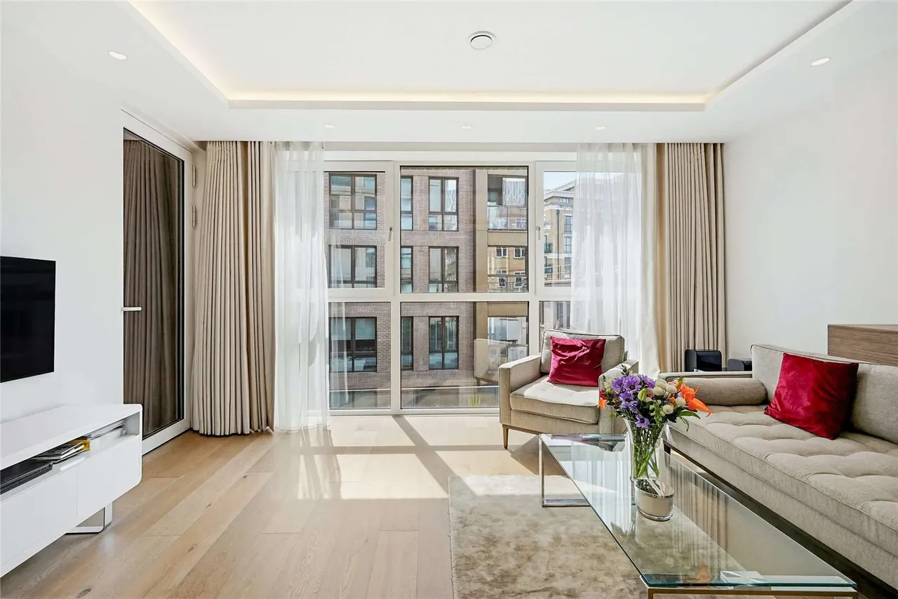 Great Peter Street, London, SW1P, photo 3