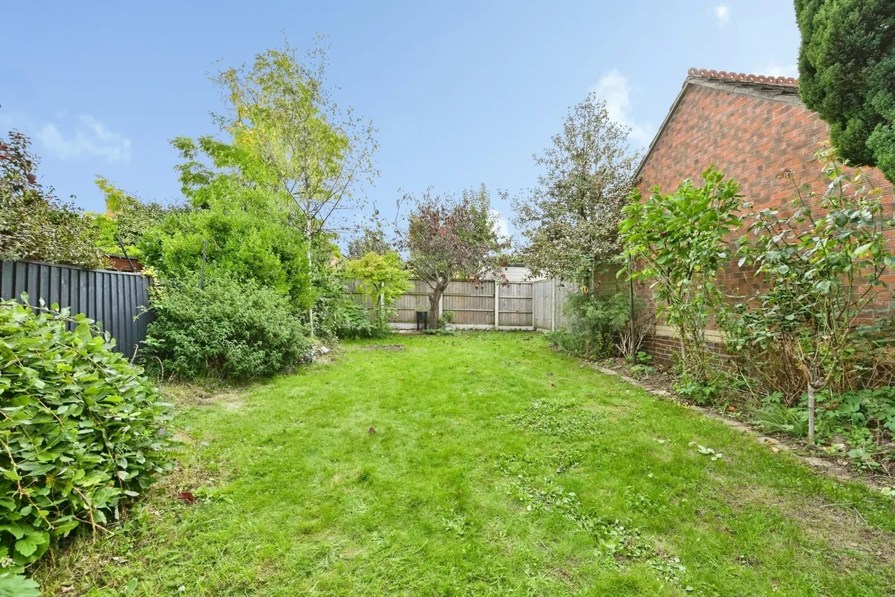 Hadleigh Close, Toton, NG9, photo 15