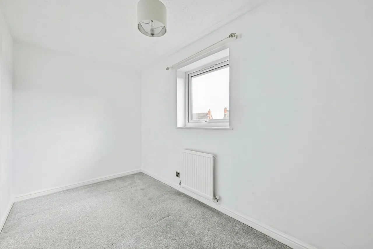 Hadleigh Close, Toton, NG9, photo 13