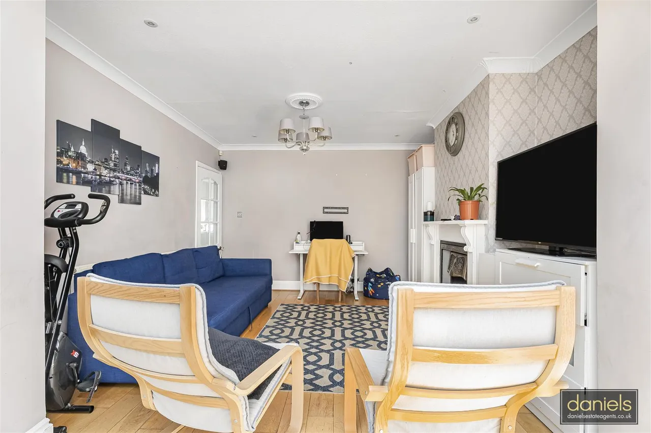 Nathans Road, Wembley, HA0, photo 7