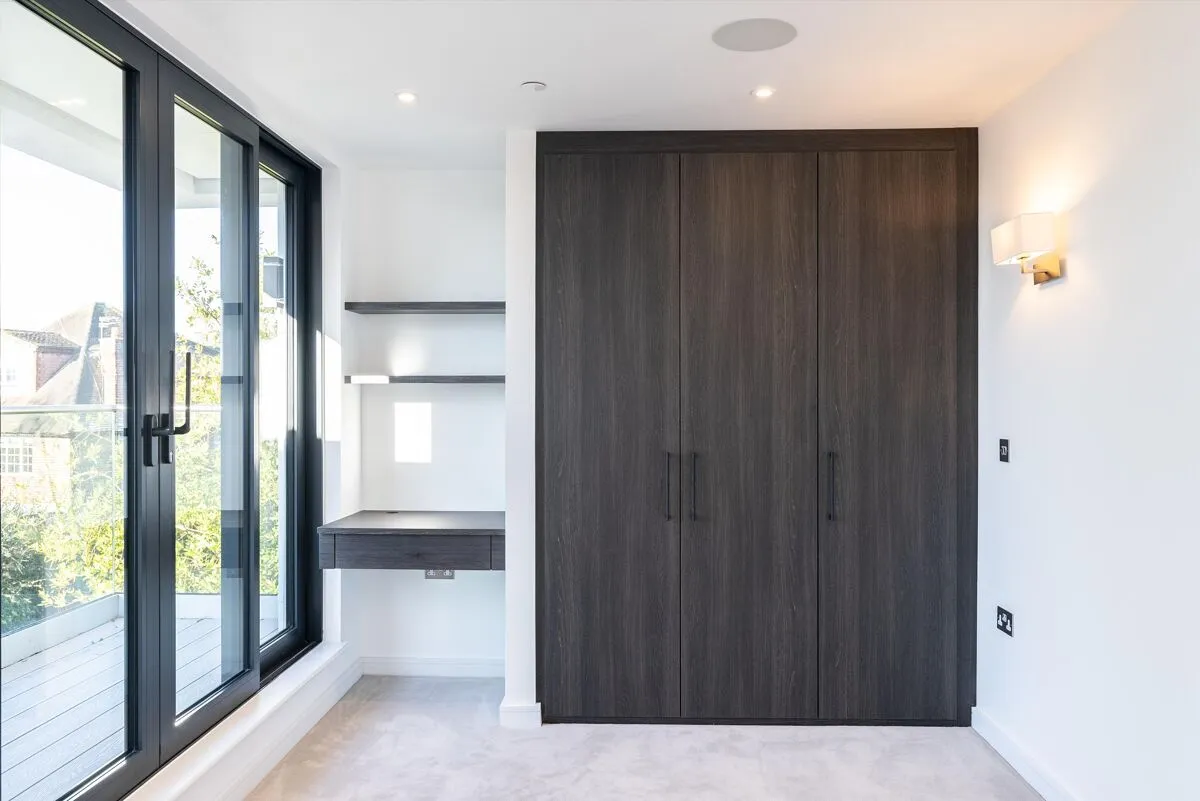 Orchard Grove, London, SW20, photo 28