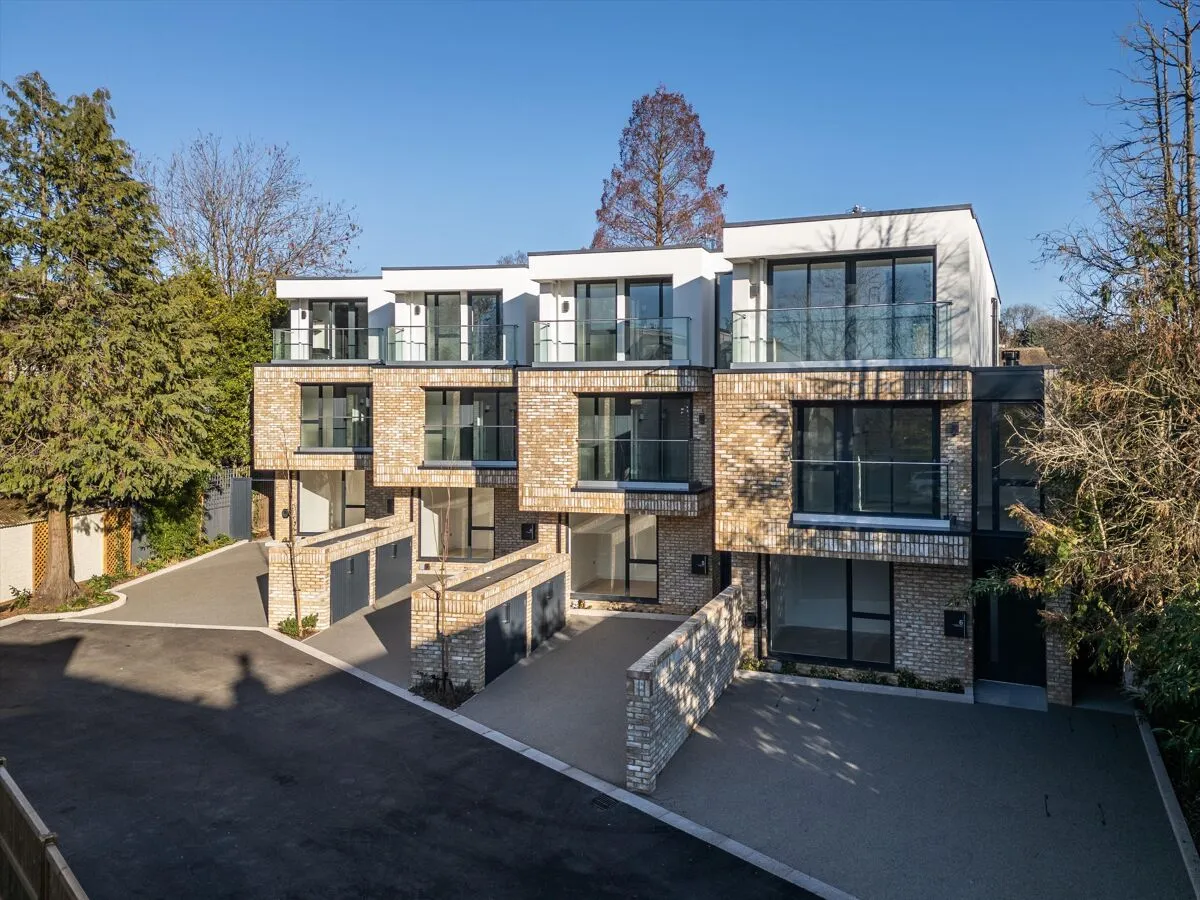 Orchard Grove, London, SW20, photo 29