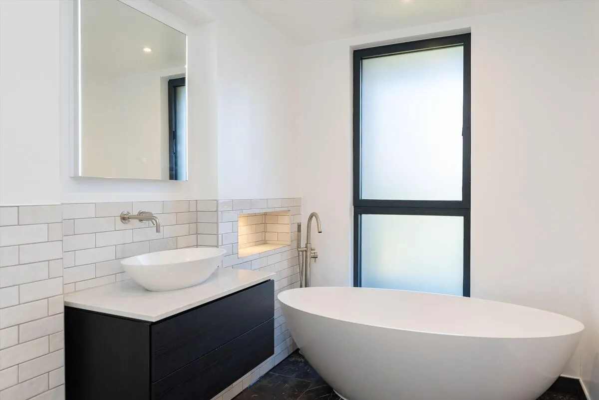 Orchard Grove, London, SW20, photo 31
