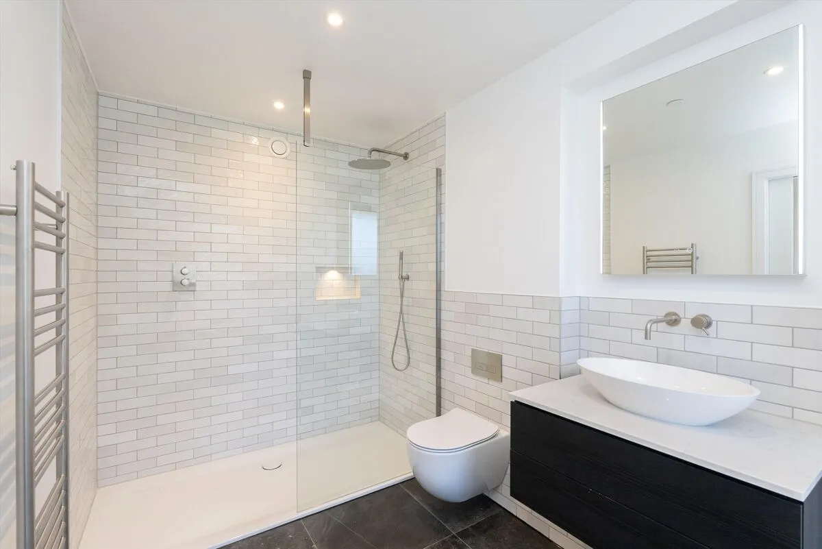 Orchard Grove, London, SW20, photo 24