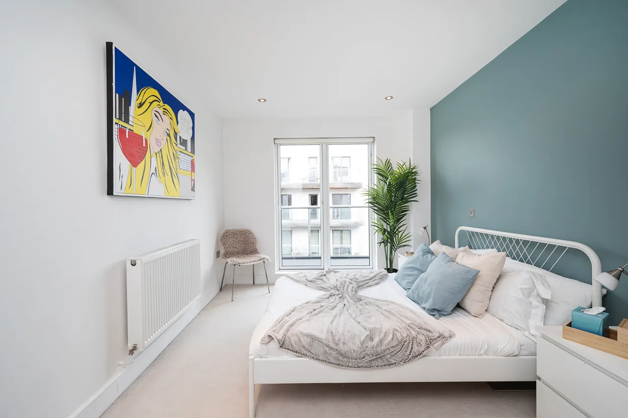 Flat 7, Cheltenham House, 253 Commercial Road, London, photo 9