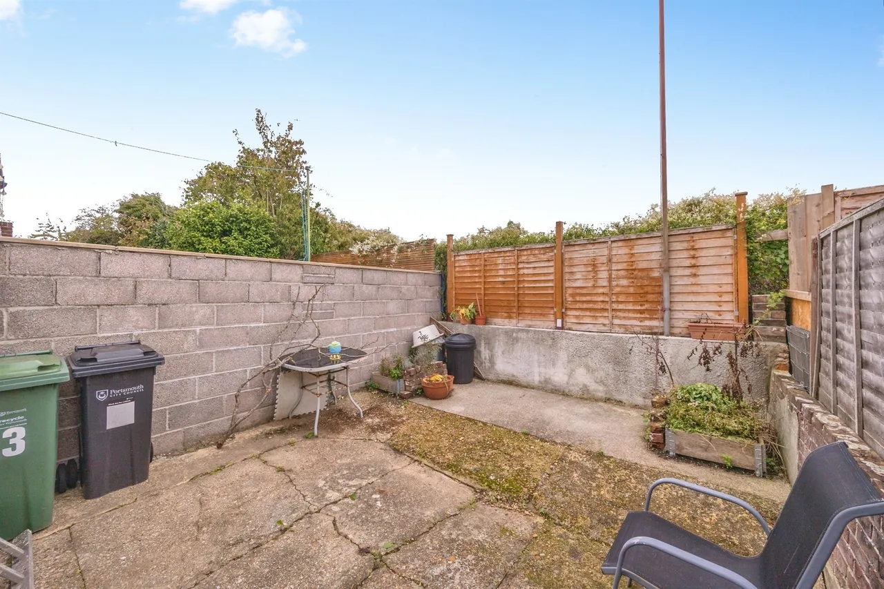Station Road, Portsmouth, PO3, photo 2