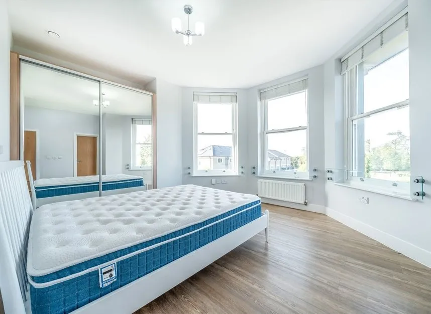 Blumenthal Close, Isleworth, TW7, photo 6
