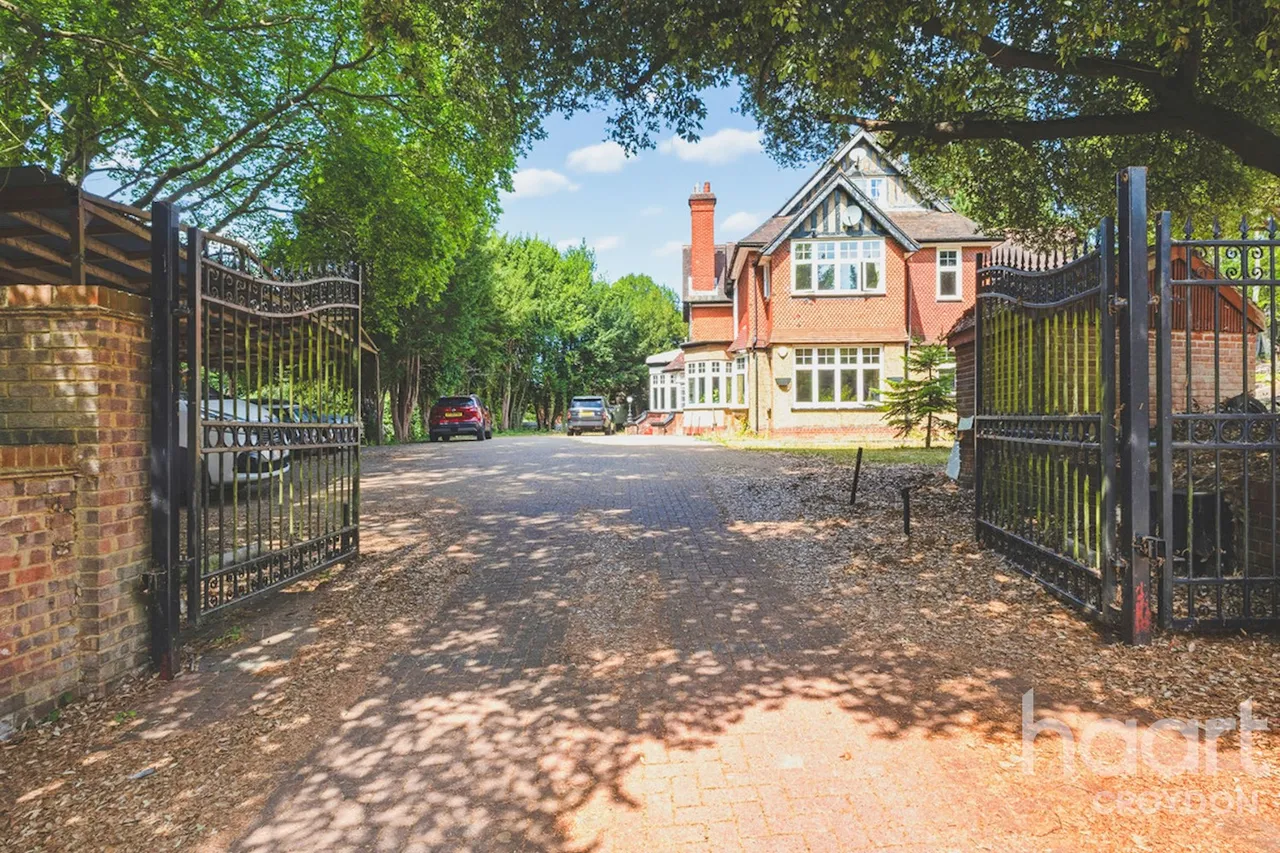 Hurnford Close, South Croydon, CR2, photo 41