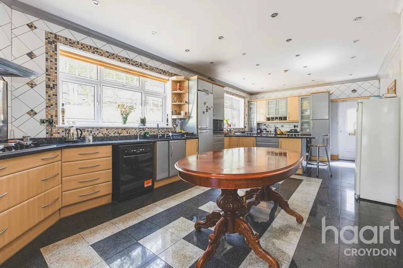 Hurnford Close, South Croydon, CR2, photo 38