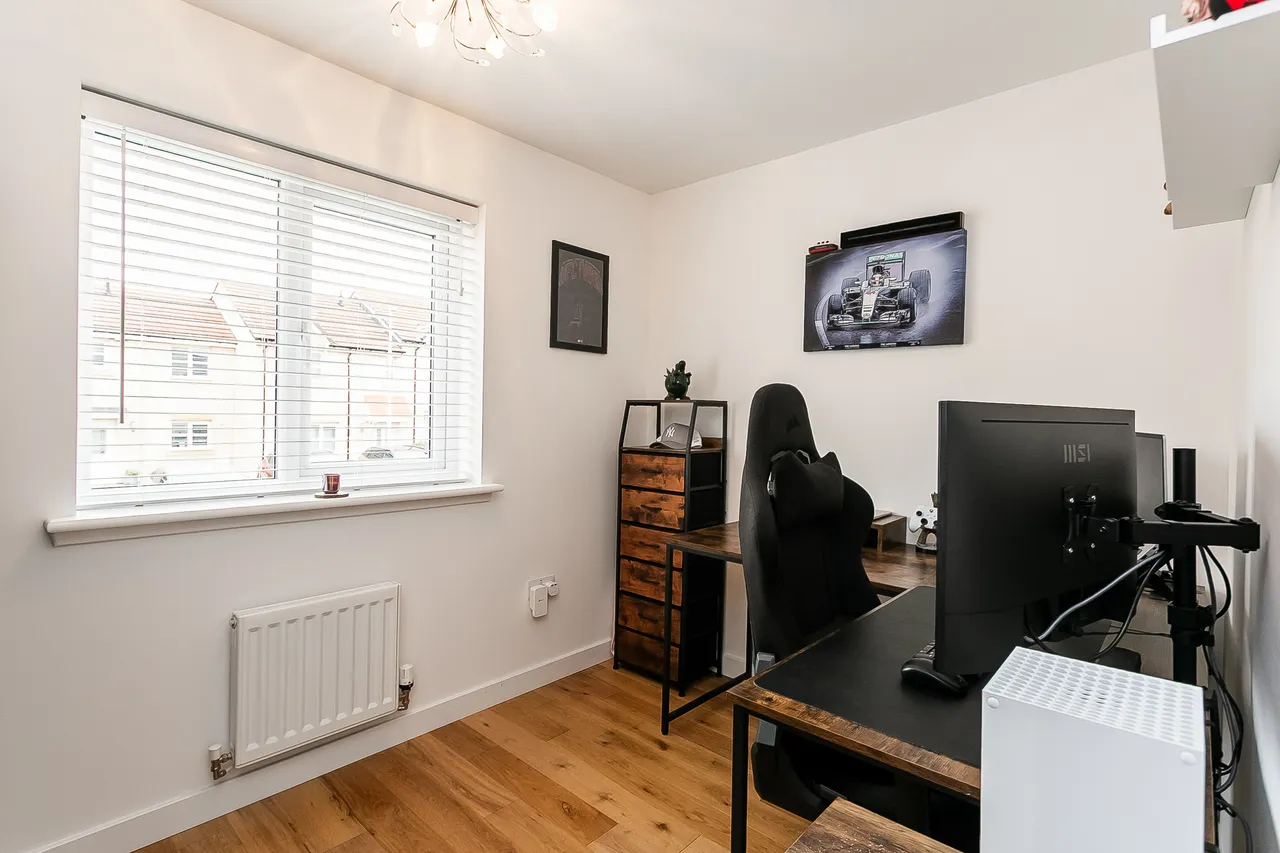 Torrance Place, Gilmerton, EH17, photo 20