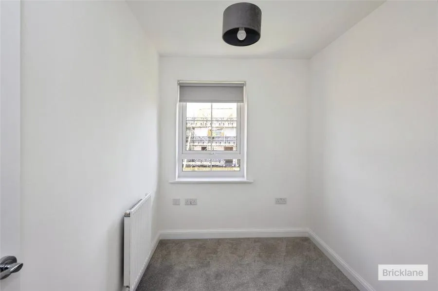 Lapwing Heights, Bosham, PO18, photo 8
