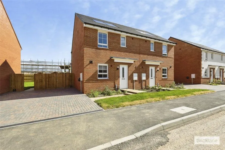 Lapwing Heights, Bosham, PO18, photo 9
