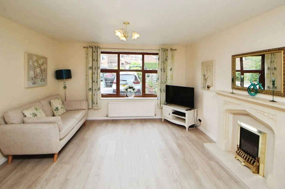 Peter Street, Hadfield, Derbyshire, SK13, photo 3