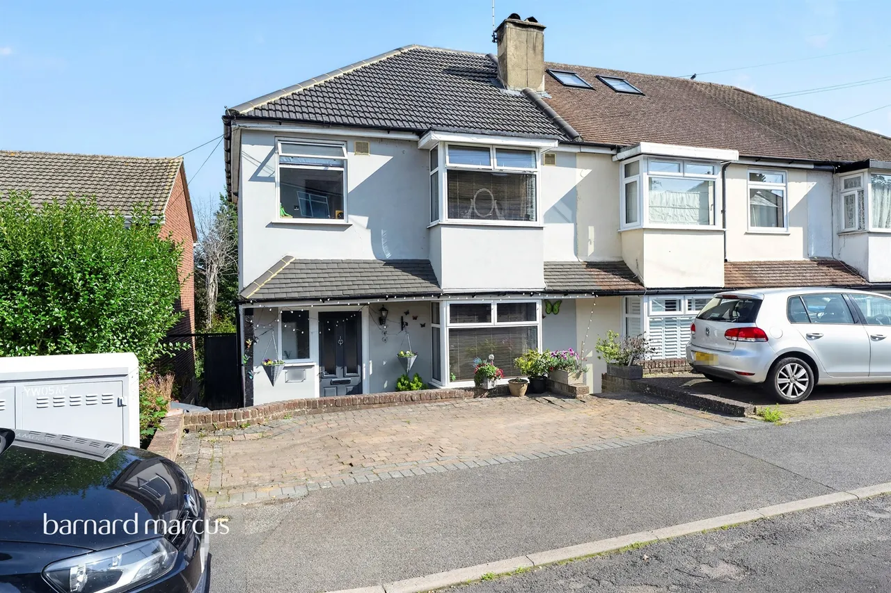 3 bed house for sale, Cromwell Road, Caterham, CR3