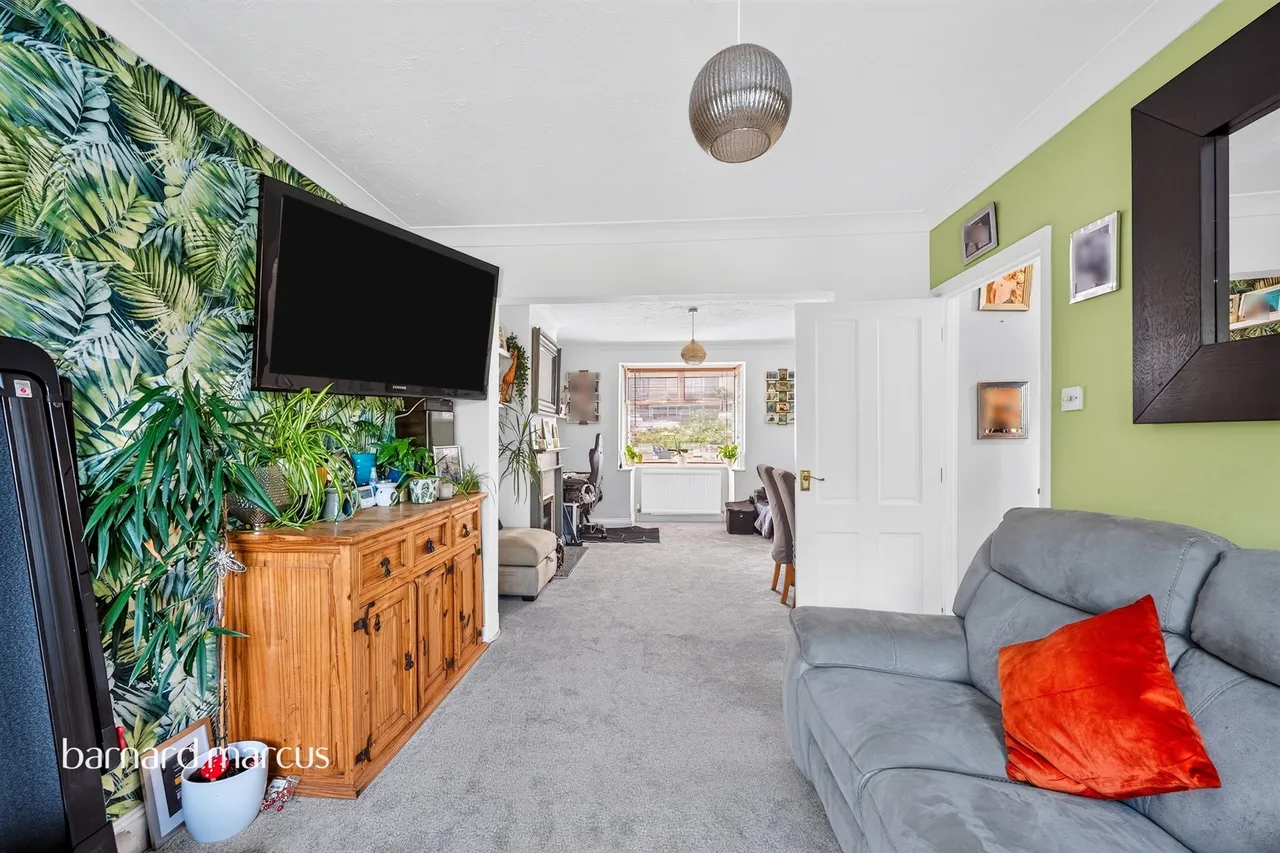 Cromwell Road, Caterham, CR3, photo 4