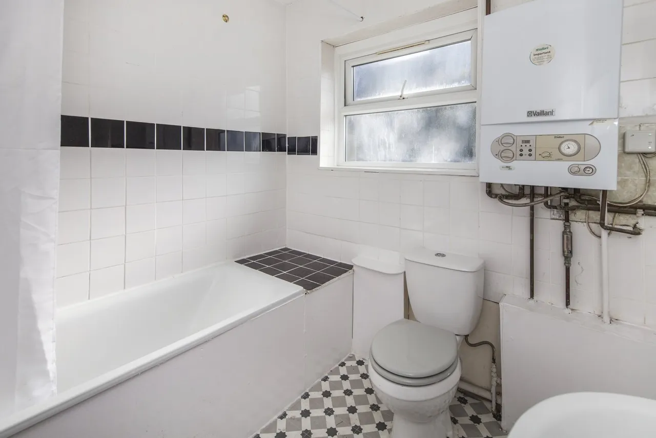 Hythe Road, Thornton Heath, CR7, photo 10